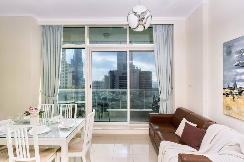 Beautiful 1br At Botanica Tower With Sunset View Marina Apartment Dubai