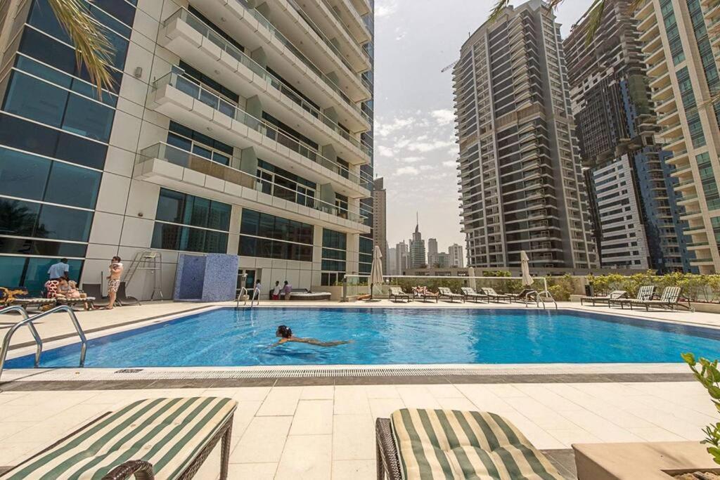 Apartment Beautiful 1br At Botanica Tower With Sunset View Marina